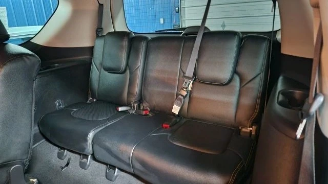 2018 Nissan Armada - Image 20 of 21