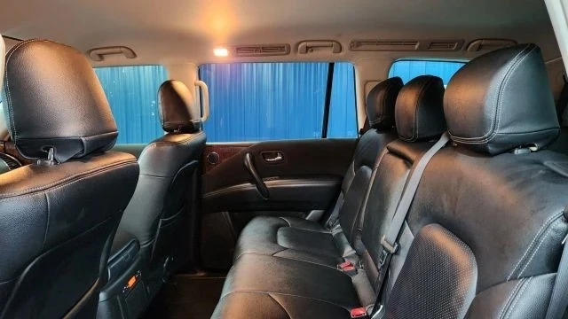 2018 Nissan Armada - Image 18 of 21