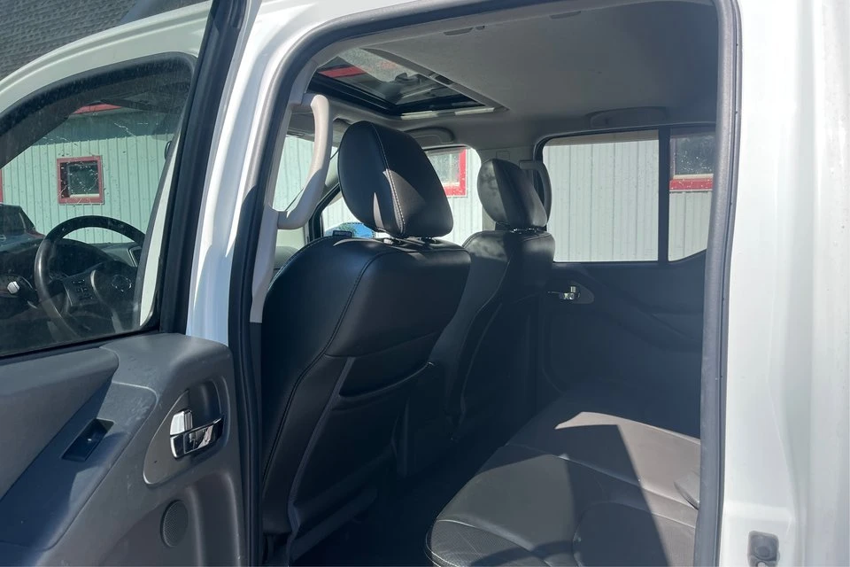 2018 Nissan Frontier 2nd Gen - Image 10 of 20