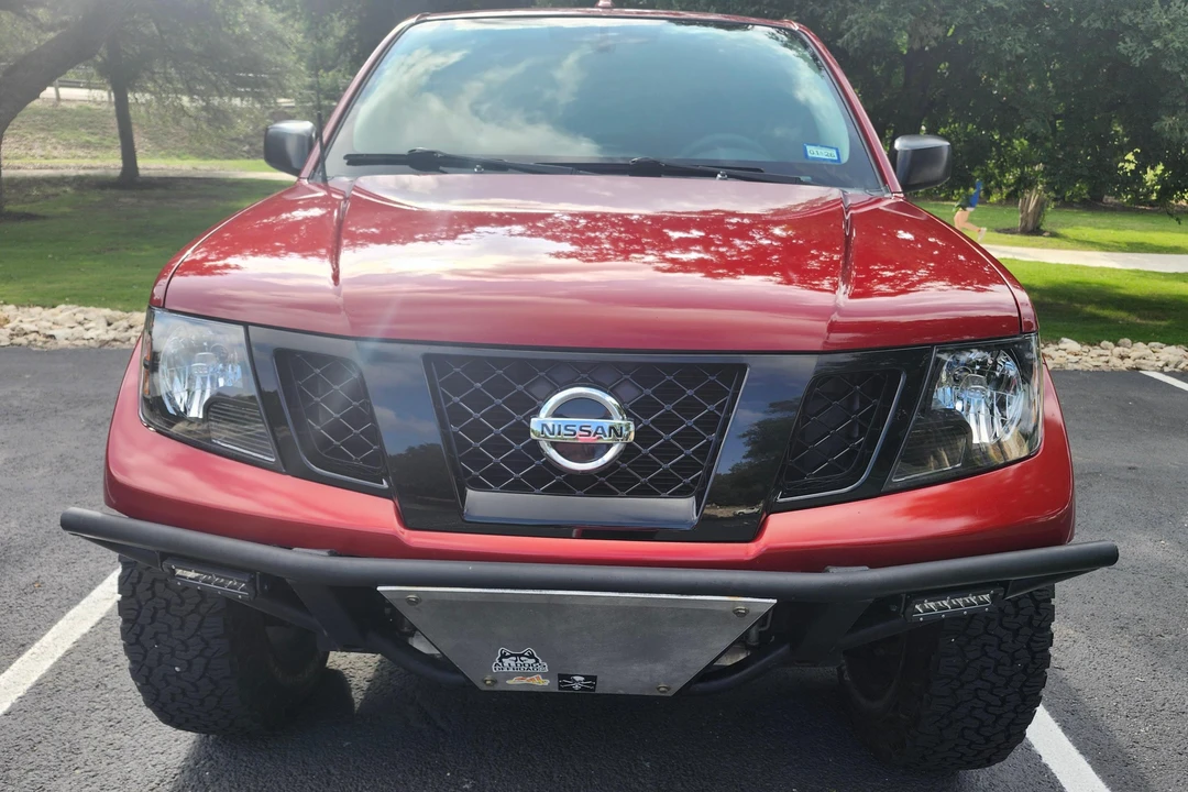 2018 Nissan Frontier 2nd Gen - Image 2 of 31