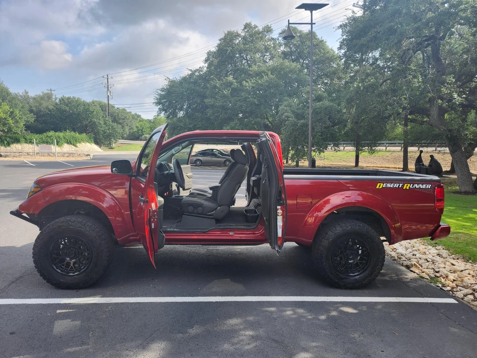 2018 Nissan Frontier 2nd Gen - Image 9 of 31