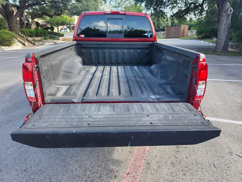 2018 Nissan Frontier 2nd Gen - Image 16 of 31
