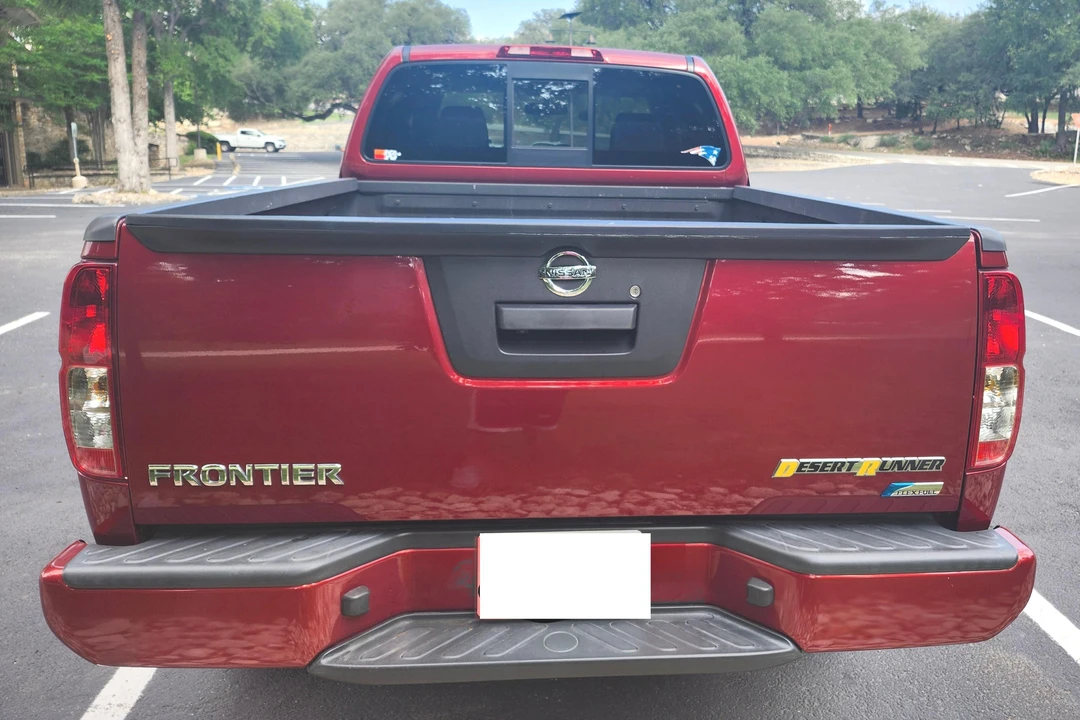 2018 Nissan Frontier 2nd Gen - Image 4 of 31