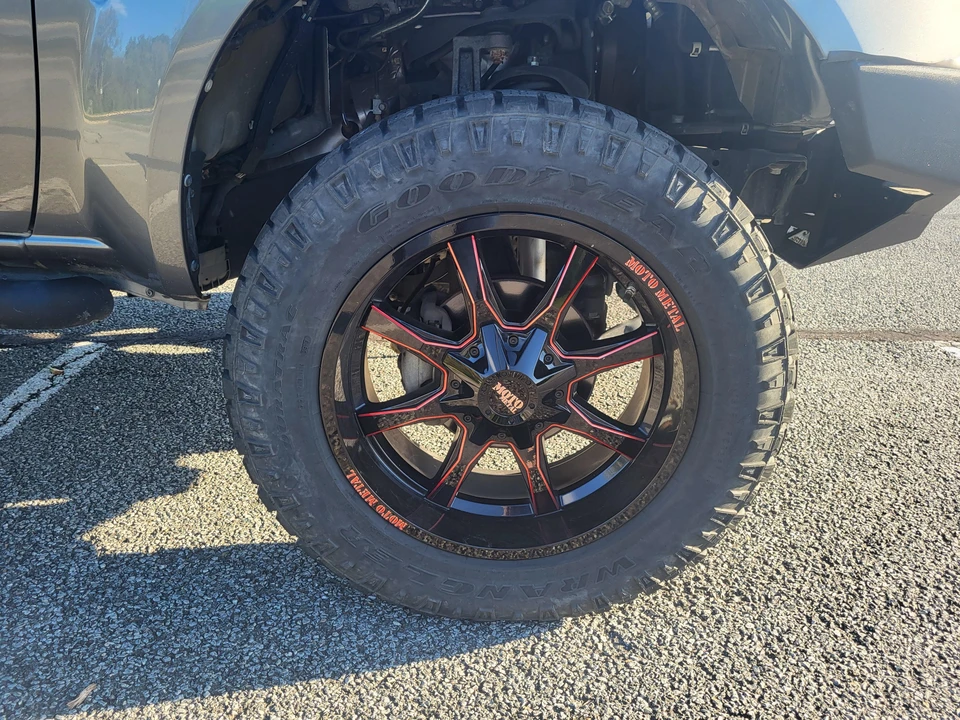 2018 Nissan Frontier 2nd Gen - Image 19 of 31