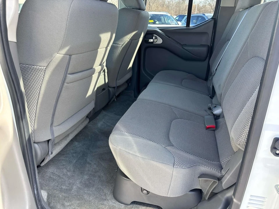 2018 Nissan Frontier 2nd Gen - Image 10 of 21