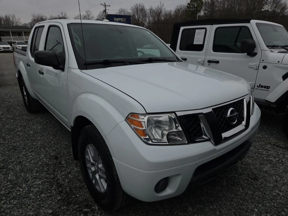 2018 Nissan Frontier 2nd Gen - Image 2 of 4