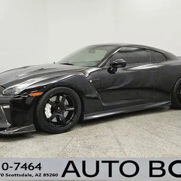2018 Nissan GT-R Premium
