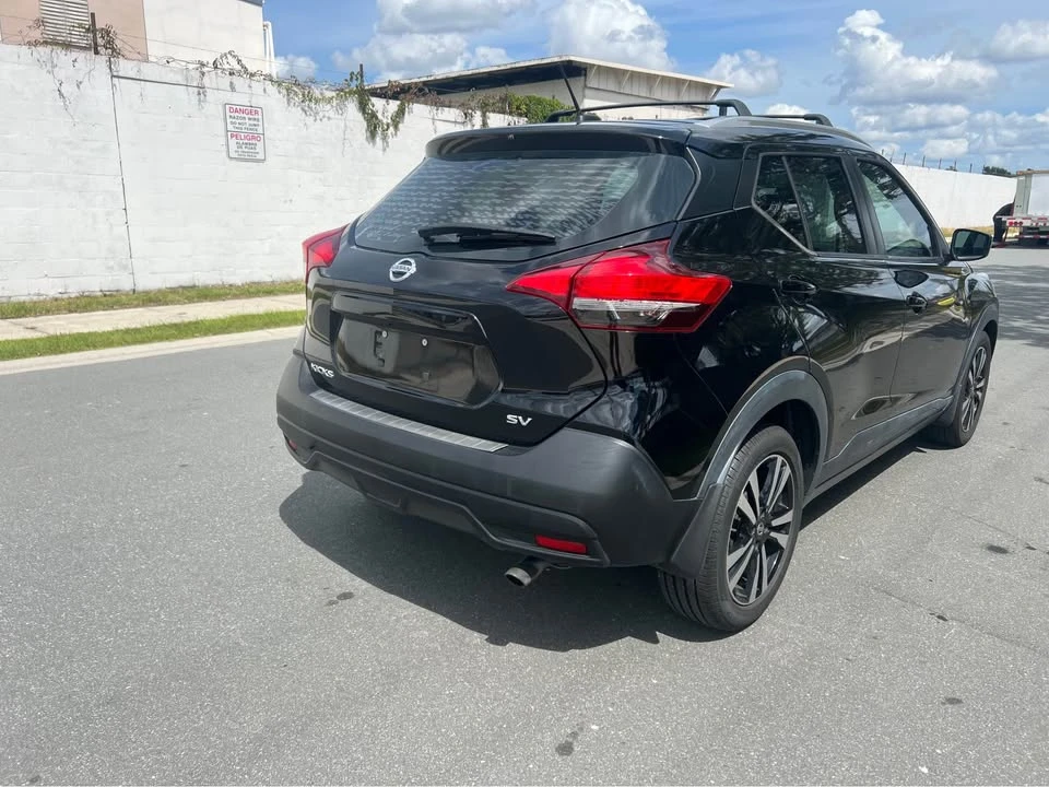 2018 Nissan Kicks - Image 3 of 8
