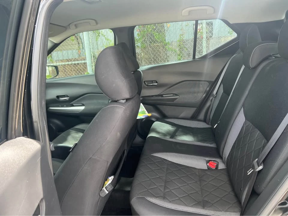 2018 Nissan Kicks - Image 6 of 8