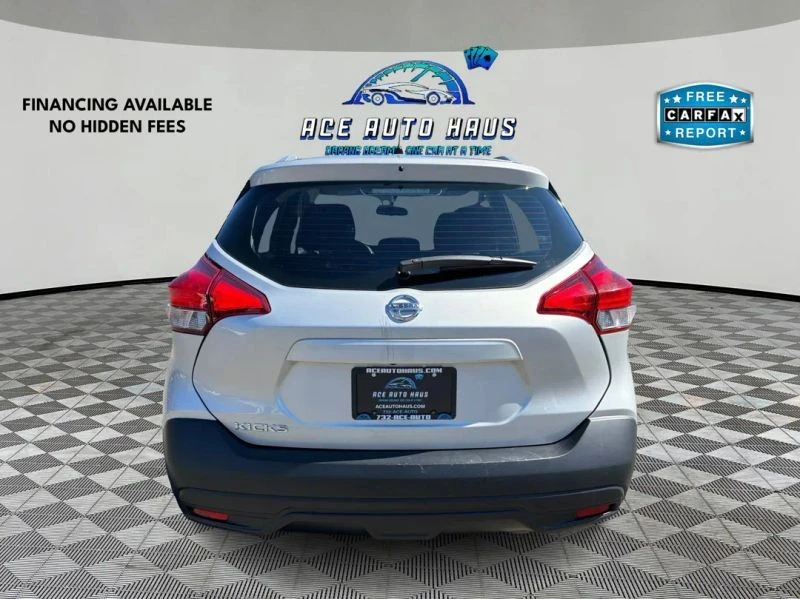 2018 Nissan Kicks - Image 6 of 12