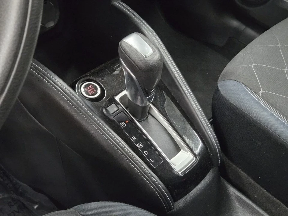 2018 Nissan Kicks - Image 18 of 20