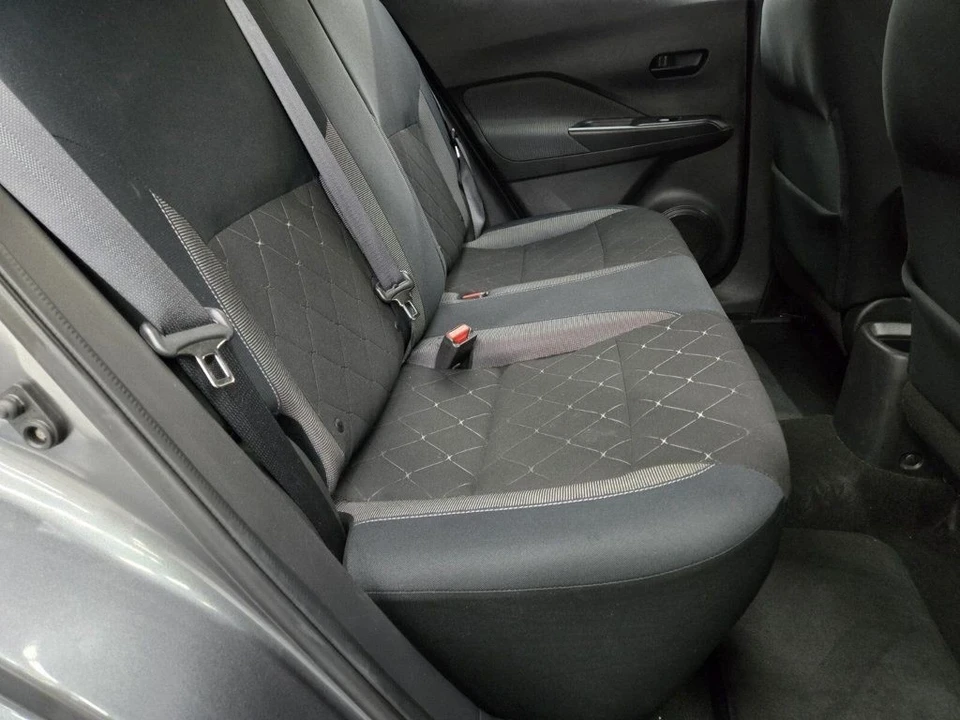2018 Nissan Kicks - Image 11 of 12