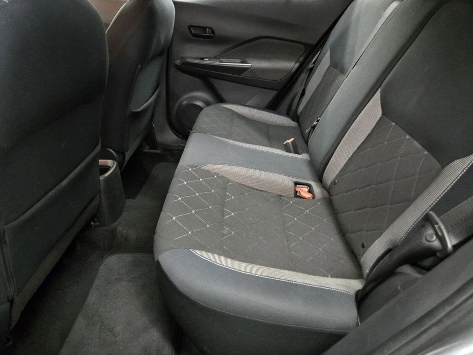 2018 Nissan Kicks - Image 8 of 12