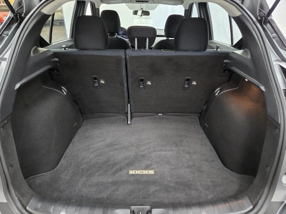 2018 Nissan Kicks - Image 10 of 12