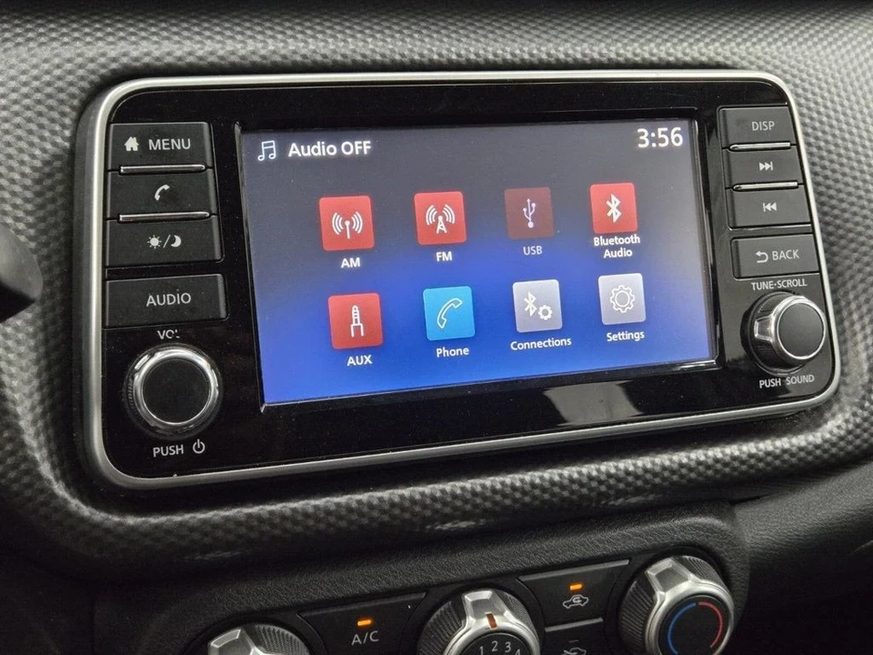 2018 Nissan Kicks - Image 16 of 20