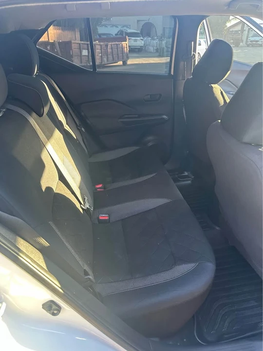 2018 Nissan Kicks - Image 5 of 6