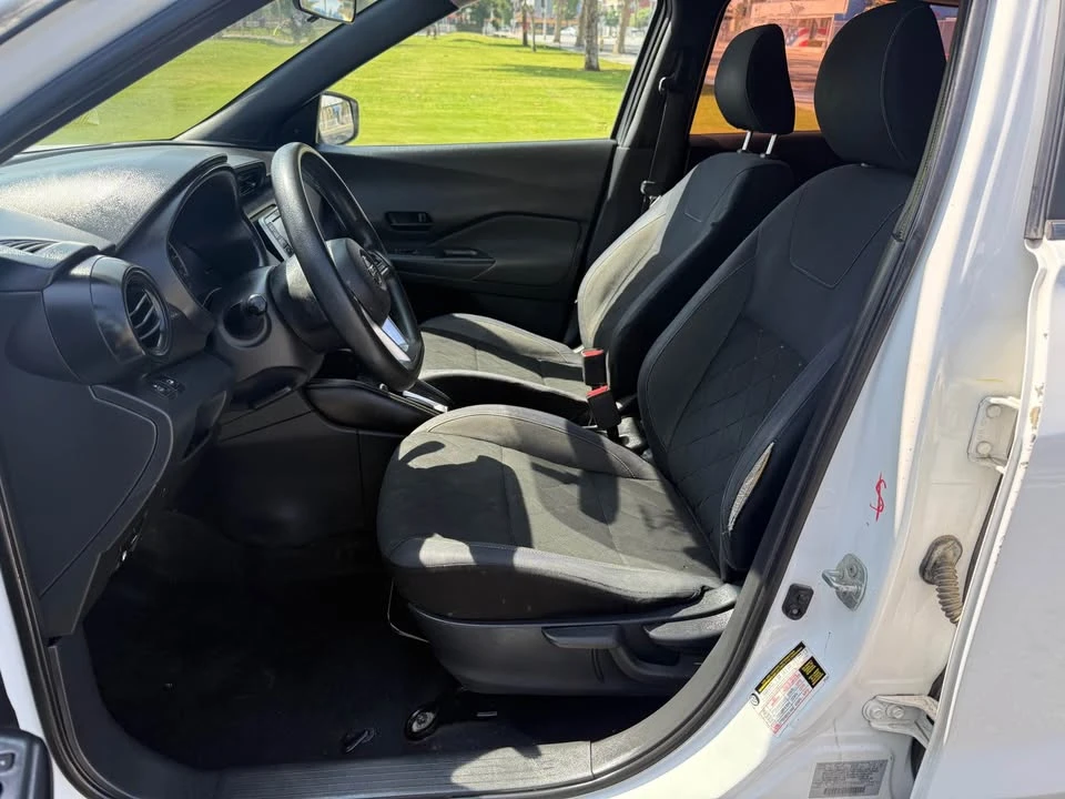 2018 Nissan Kicks - Image 9 of 10
