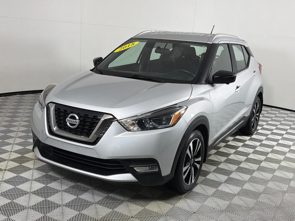 2018 Nissan Kicks - Image 10 of 24