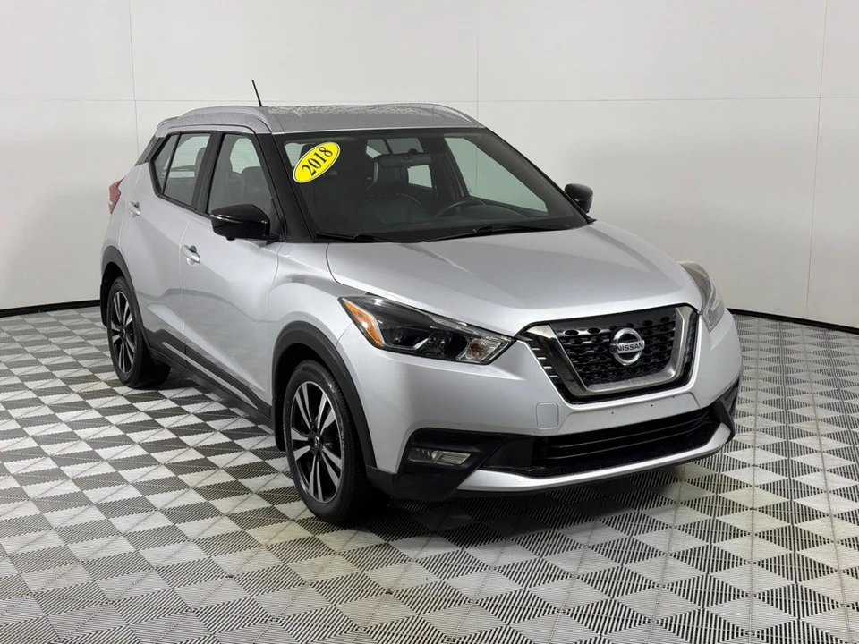 2018 Nissan Kicks - Image 3 of 24