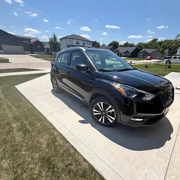 2018 Nissan Kicks SR
