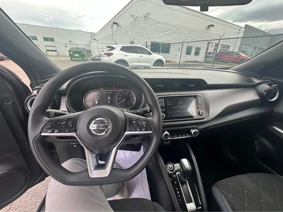 2018 Nissan Kicks - Image 2 of 6