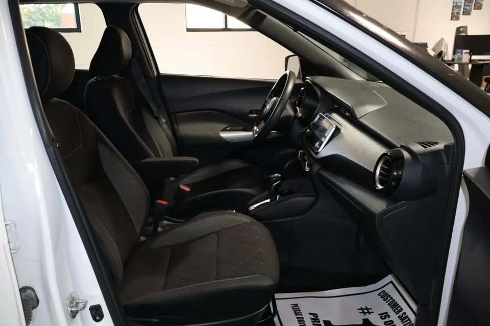 2018 Nissan Kicks - Image 13 of 14