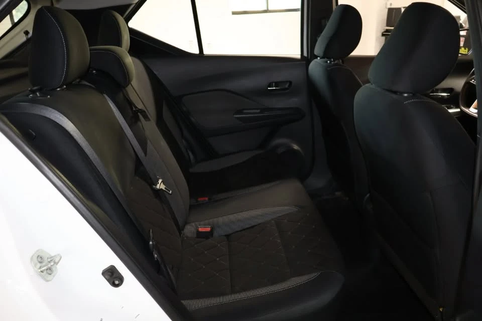 2018 Nissan Kicks - Image 12 of 14