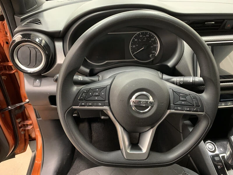 2018 Nissan Kicks - Image 8 of 21