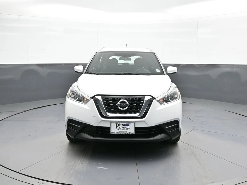 2018 Nissan Kicks - Image 2 of 12