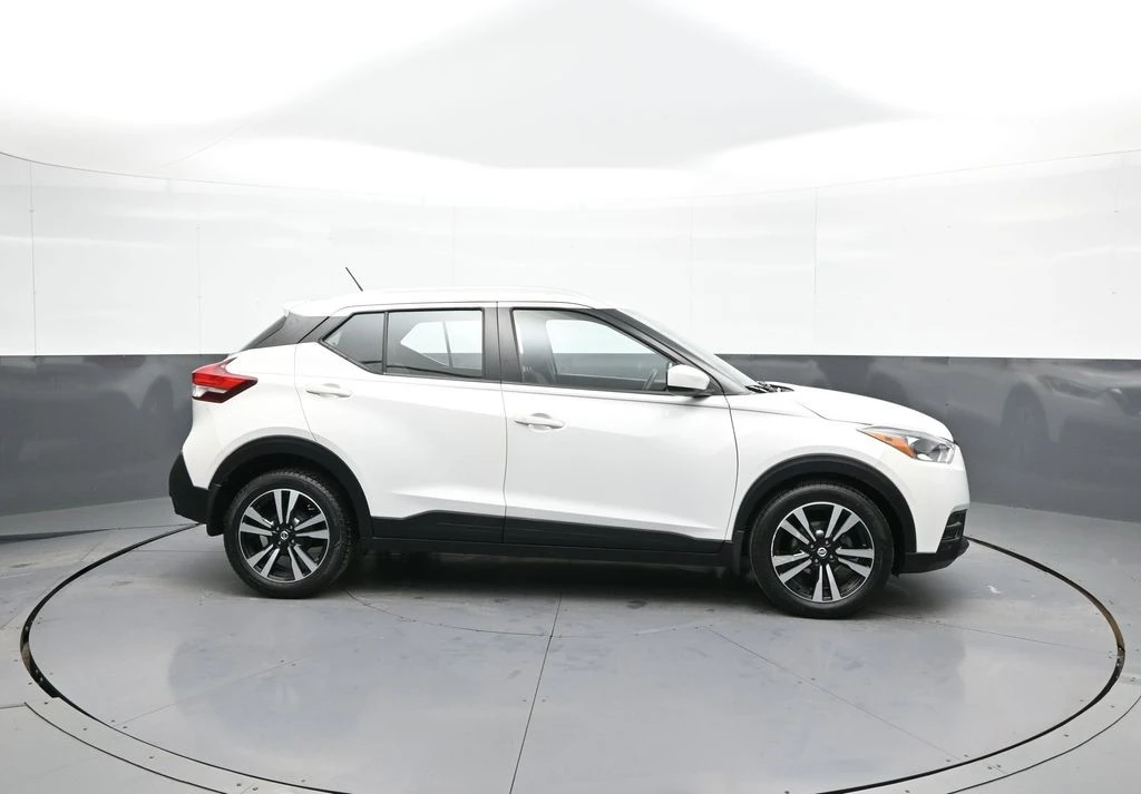 2018 Nissan Kicks - Image 5 of 12