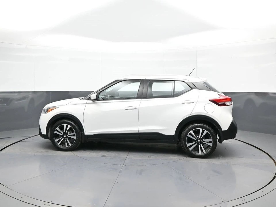 2018 Nissan Kicks - Image 9 of 12
