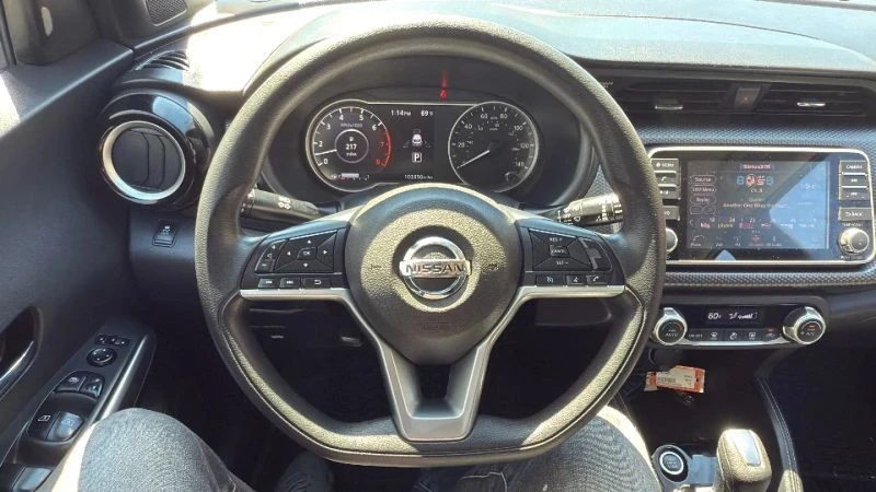 2018 Nissan Kicks - Image 10 of 12