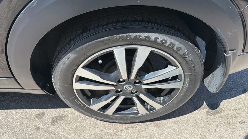 2018 Nissan Kicks - Image 9 of 12