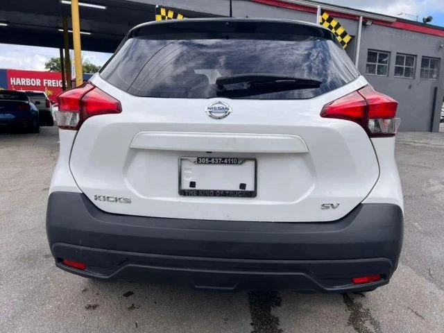 2018 Nissan Kicks - Image 6 of 19