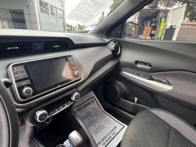 2018 Nissan Kicks - Image 12 of 19