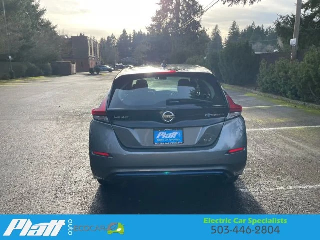 2018 Nissan Leaf - Image 9 of 12