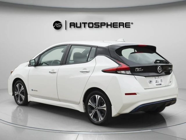 2018 Nissan Leaf - Image 7 of 21