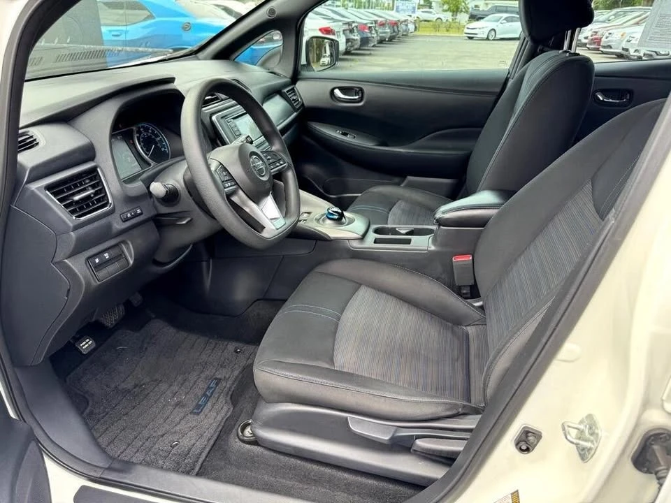 2018 Nissan Leaf - Image 7 of 13