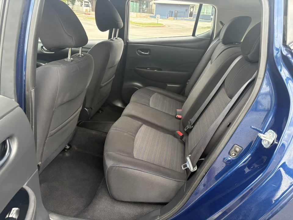 2018 Nissan Leaf - Image 20 of 21