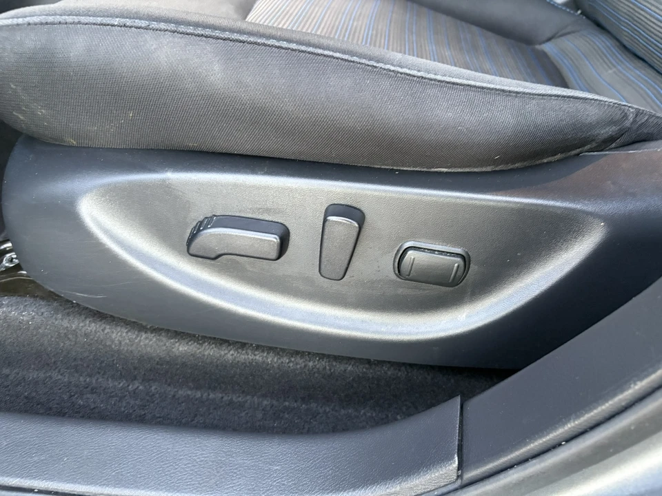 2018 Nissan Leaf - Image 12 of 21