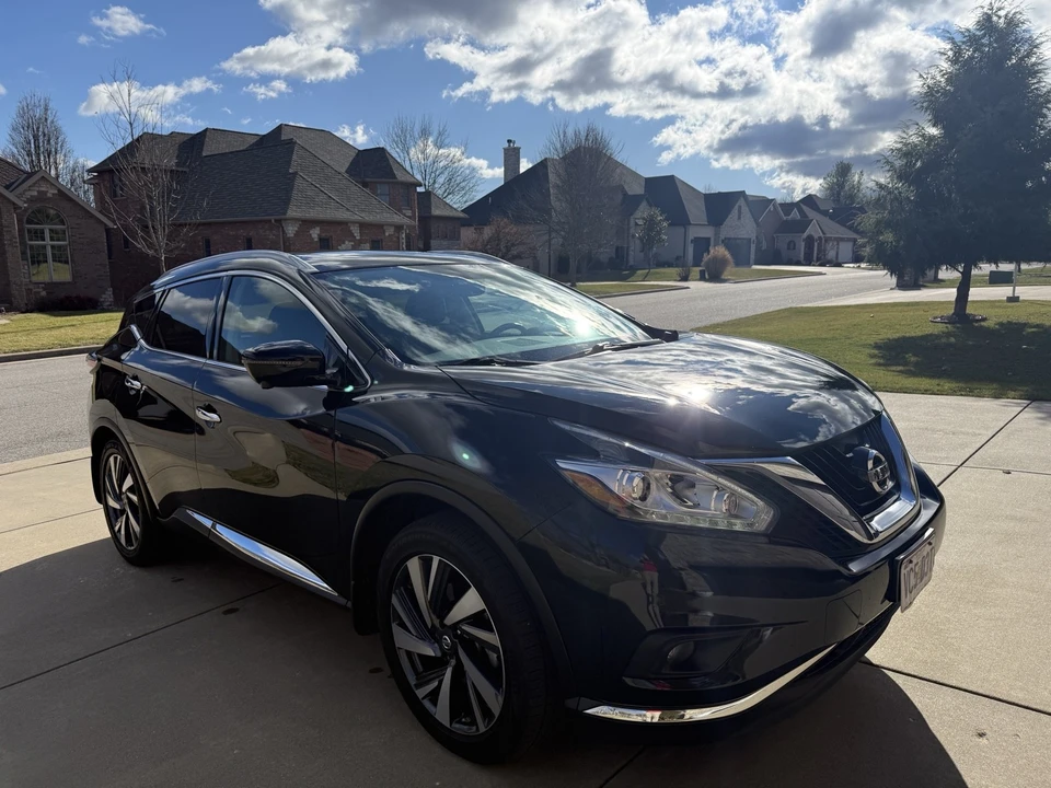 2018 Nissan Murano 3rd Gen - Image 2 of 13