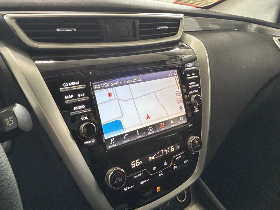 2018 Nissan Murano 3rd Gen - Image 8 of 12