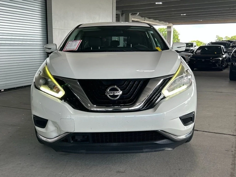 2018 Nissan Murano 3rd Gen - Image 2 of 12
