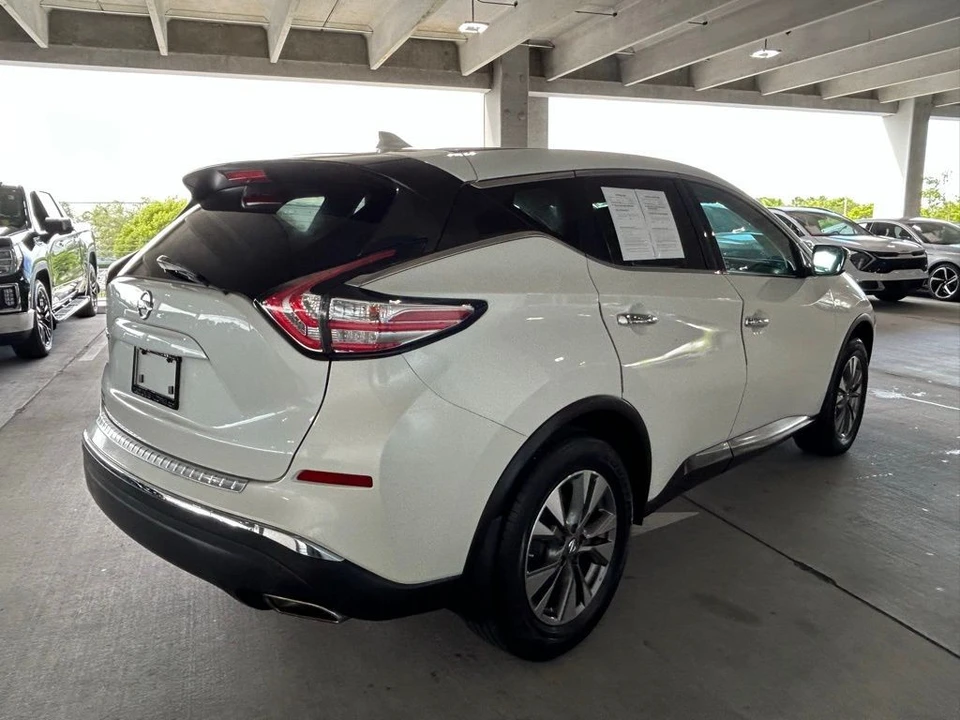 2018 Nissan Murano 3rd Gen - Image 3 of 12