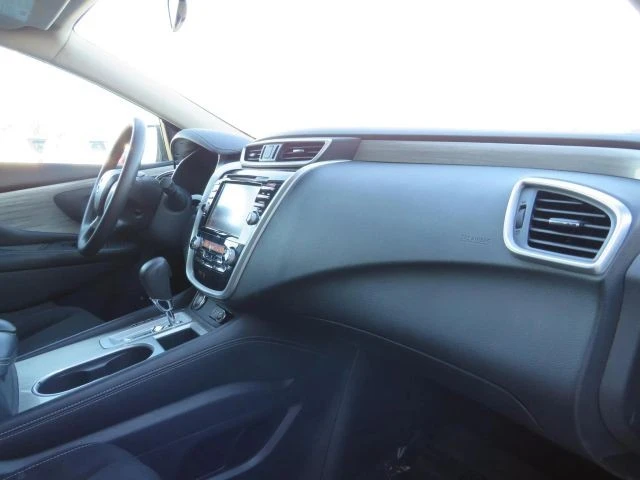 2018 Nissan Murano 3rd Gen - Image 11 of 12