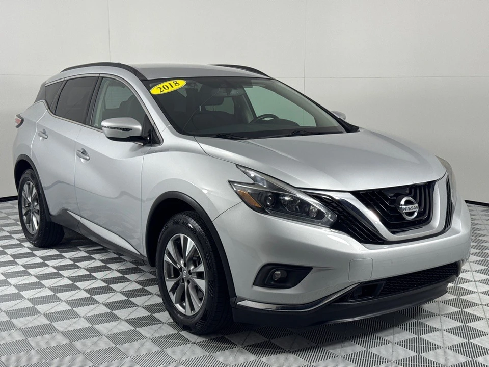 2018 Nissan Murano 3rd Gen - Image 3 of 12