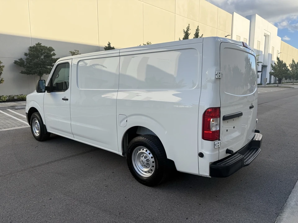 2018 Nissan NV1500 - Image 5 of 21