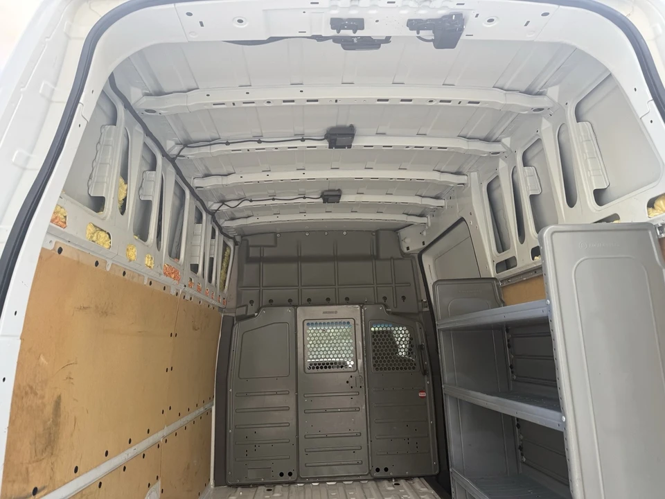 2018 Nissan NV2500 - Image 16 of 21