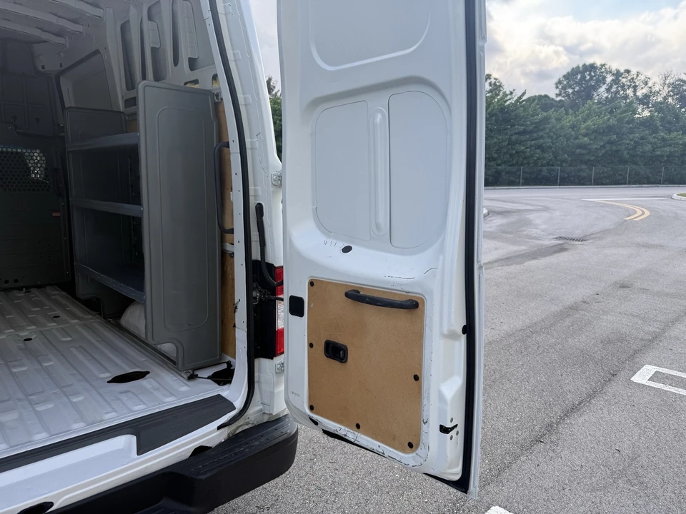 2018 Nissan NV2500 - Image 14 of 21