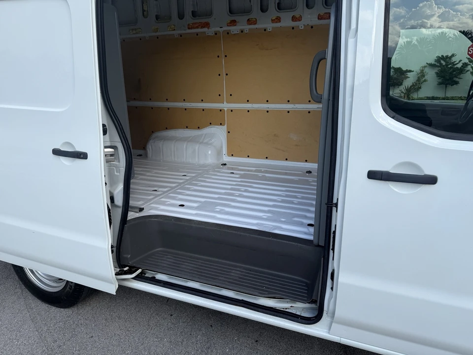 2018 Nissan NV2500 - Image 11 of 21
